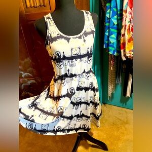 Disney Large Hot Topic Tangled Rapunzel skater dress